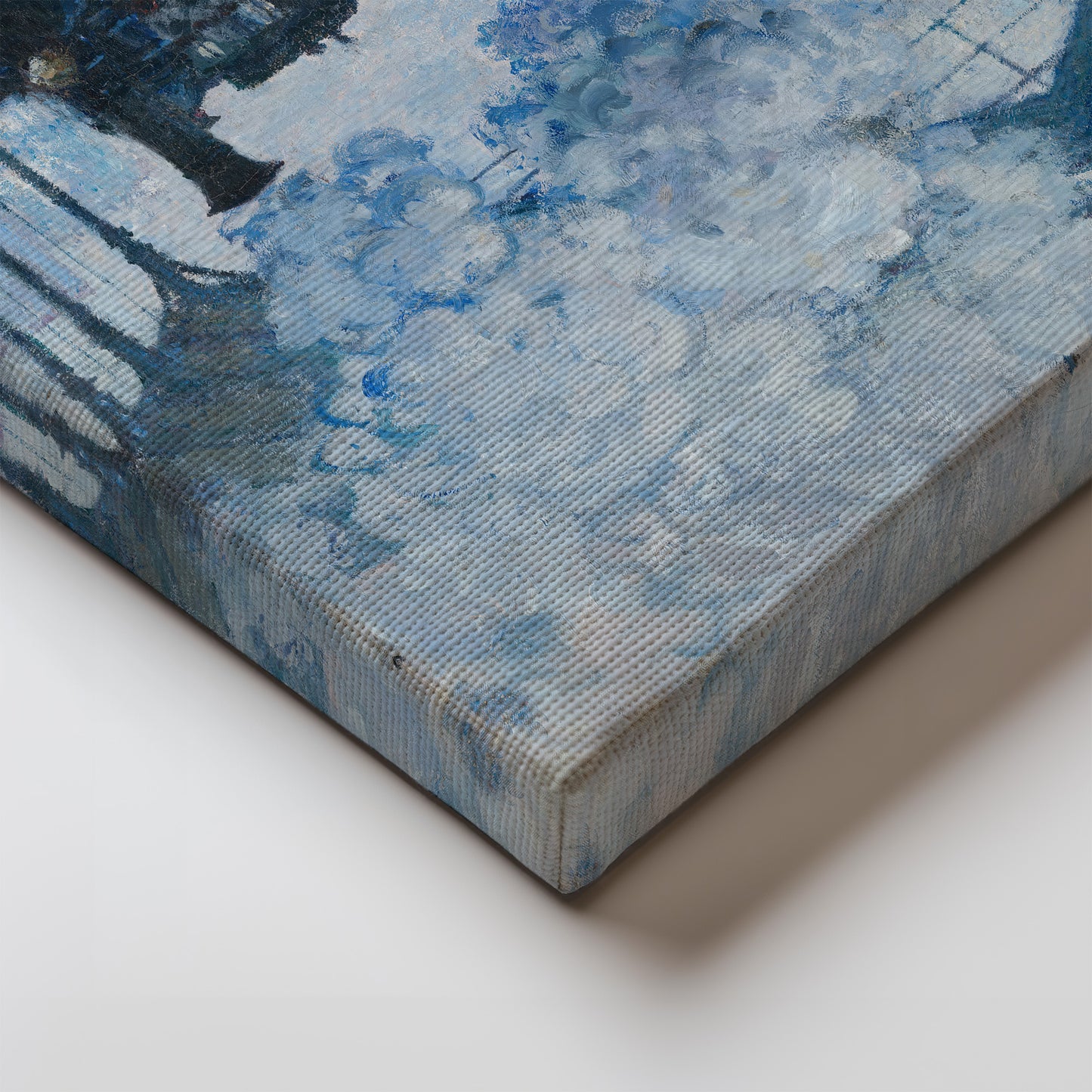 Arrival of a Train (1877) – Claude Monet